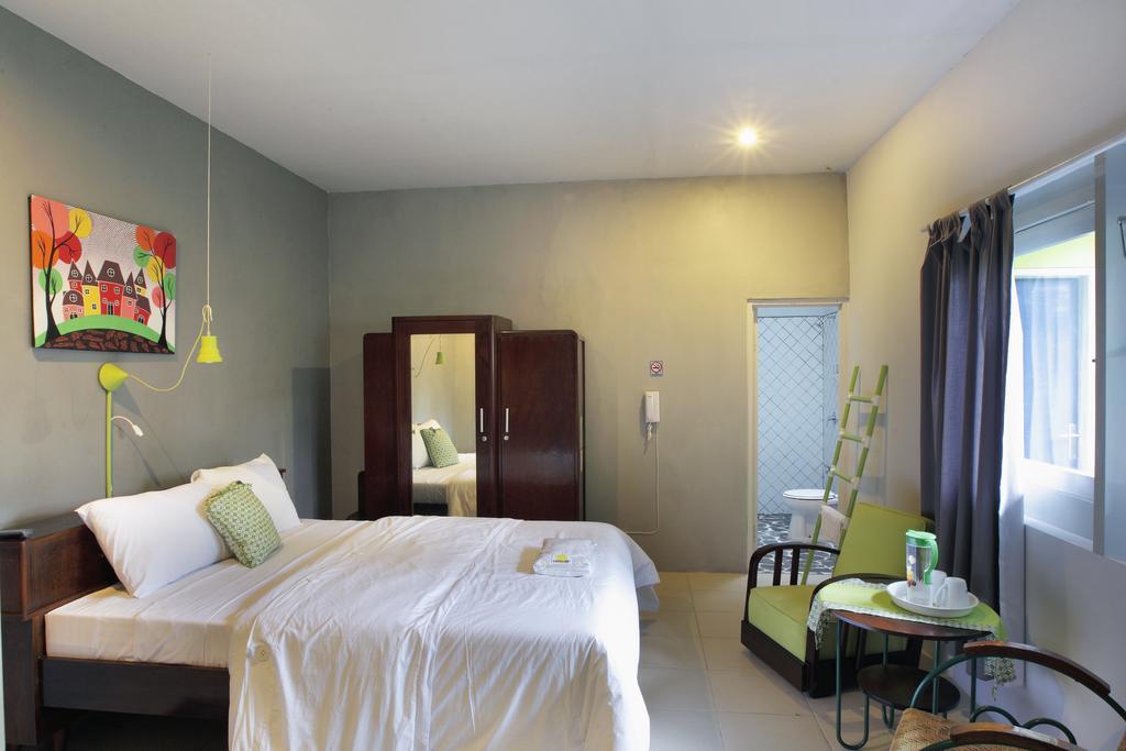 Jeng Tini Guest House Bogor Exterior foto